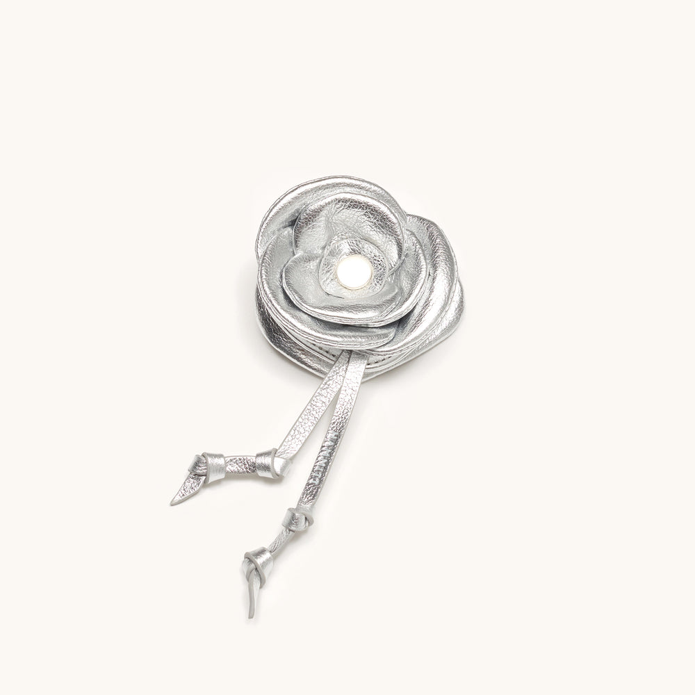 Hammitt | Women's Vince Floral Charm - Sidewalk Silver / Brushed Silver